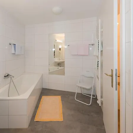 Tritscher Гостевой дом 3*