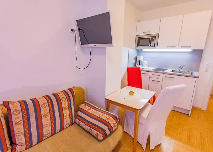 Pensjonat Tritscher 3*