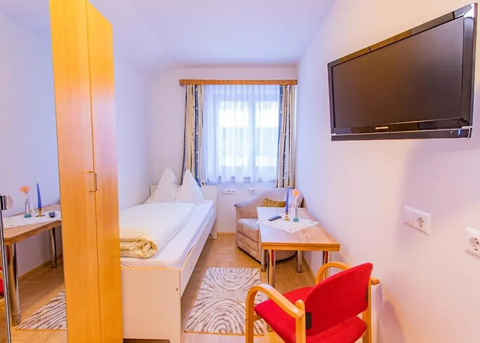 Guest house Landhaus Tritscher